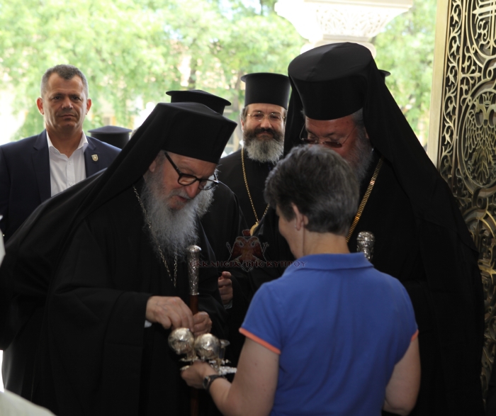 Ο-Αμερικής-Δημήτριος-στην-Ιερά-Αρχιεπισκοπή-Κύπρου-12.7.2016-1