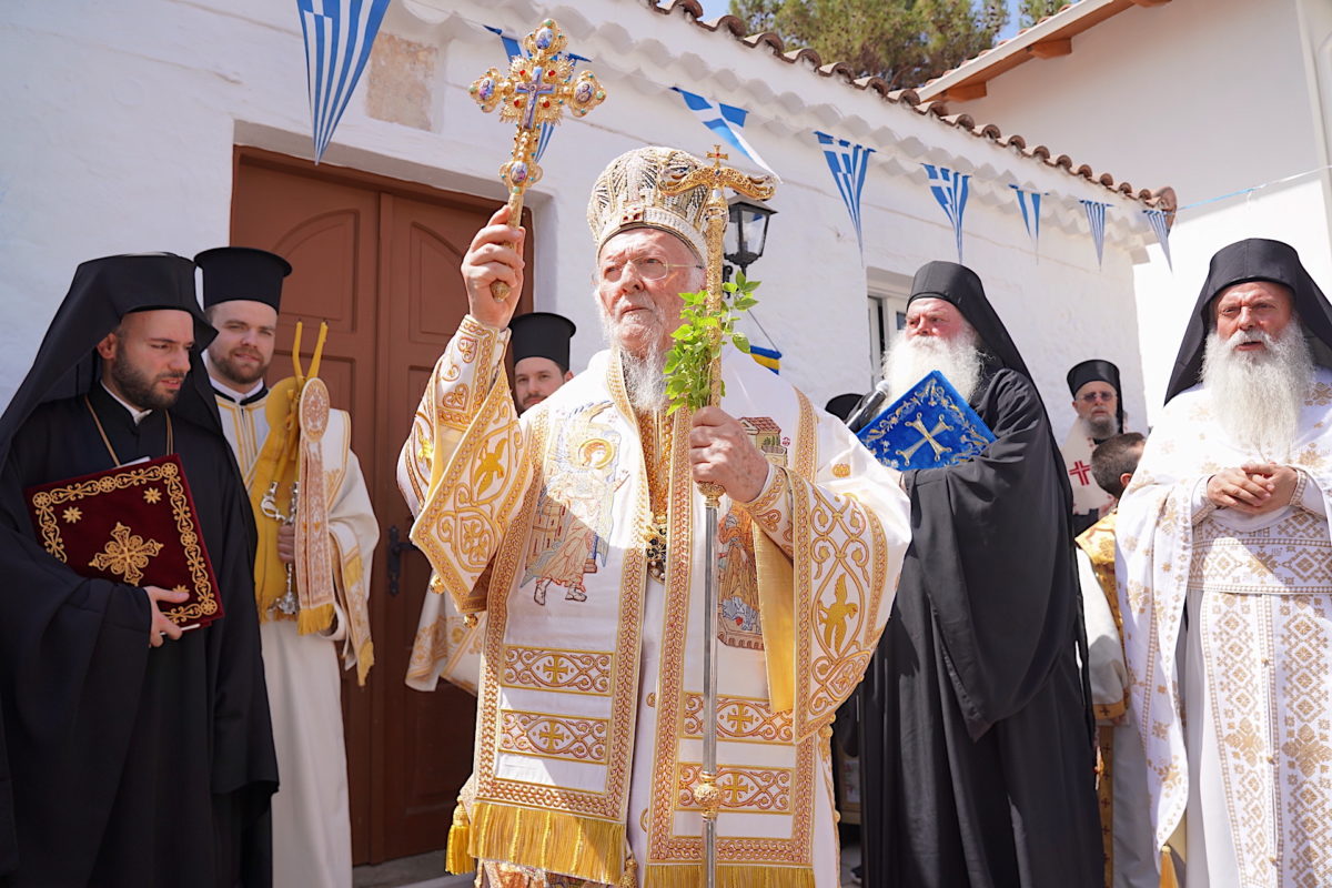 οικουμενικός